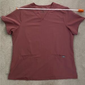 FIGS women's scrub set